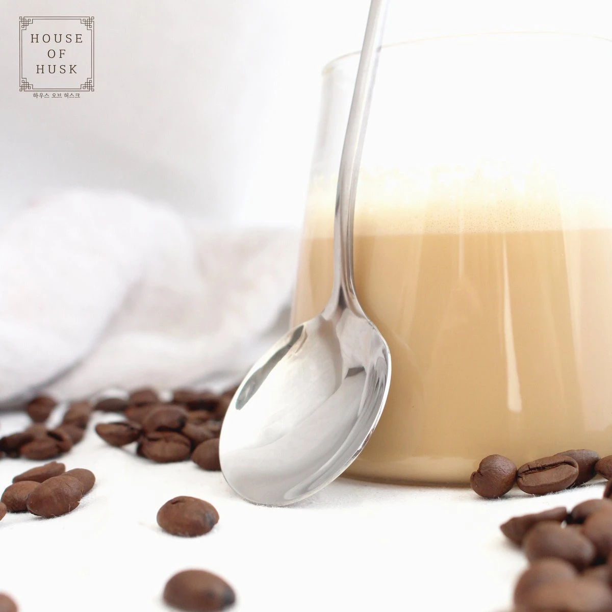 House Of Husk Latte Macchiato Lepels Set - Lange Theelepels - Koffielepels - Longdrinklepels - Sorbetlepels - Barlepel - RVS - 6 Stuks - 19CM - Zilver 4 House Of Husk Latte Macchiato Lepels Set - Lange Theelepels - Koffielepels - Longdrinklepels - Sorbetlepels - Barlepel - RVS - 6 Stuks - 19CM - Zilver - Afbeelding 4