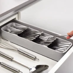 Joseph Joseph Bestekbak - 5-vaks - Sorteervakken 20 Joseph Joseph Bestekbak - 5-vaks - Sorteervakken -Sola Winkel 1200x1200 463