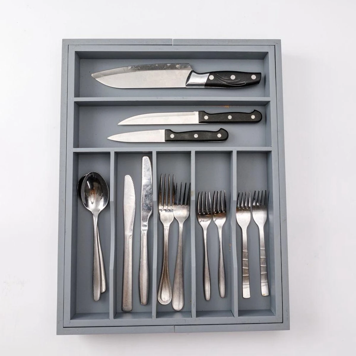 Merkloos Decopatent® Uitschuifbaar Bestekbak - Besteklade - 7 Vaks -> Uitschuifbaar Naar 9 Vakken - Bestekbakken Organizer - Bamboe - Grijs 6 Merkloos Decopatent® Uitschuifbaar Bestekbak - Besteklade - 7 Vaks -> Uitschuifbaar Naar 9 Vakken - Bestekbakken Organizer - Bamboe - Grijs - Afbeelding 6