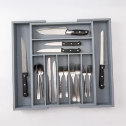 Merkloos Decopatent® Uitschuifbaar Bestekbak - Besteklade - 7 Vaks -> Uitschuifbaar Naar 9 Vakken - Bestekbakken Organizer - Bamboe - Grijs 15 Merkloos Decopatent® Uitschuifbaar Bestekbak - Besteklade - 7 Vaks -> Uitschuifbaar Naar 9 Vakken - Bestekbakken Organizer - Bamboe - Grijs -Sola Winkel 1200x1200 469