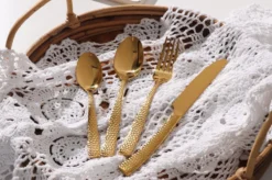 Bestekset - Bestek Goud Gehamerd -24 Delig-Zwitsers Kwaliteit-Complete Set-100% Roestvrijstaal-Gehamerd Gold 24k-Goud 24K -Sola Winkel 1200x799 29