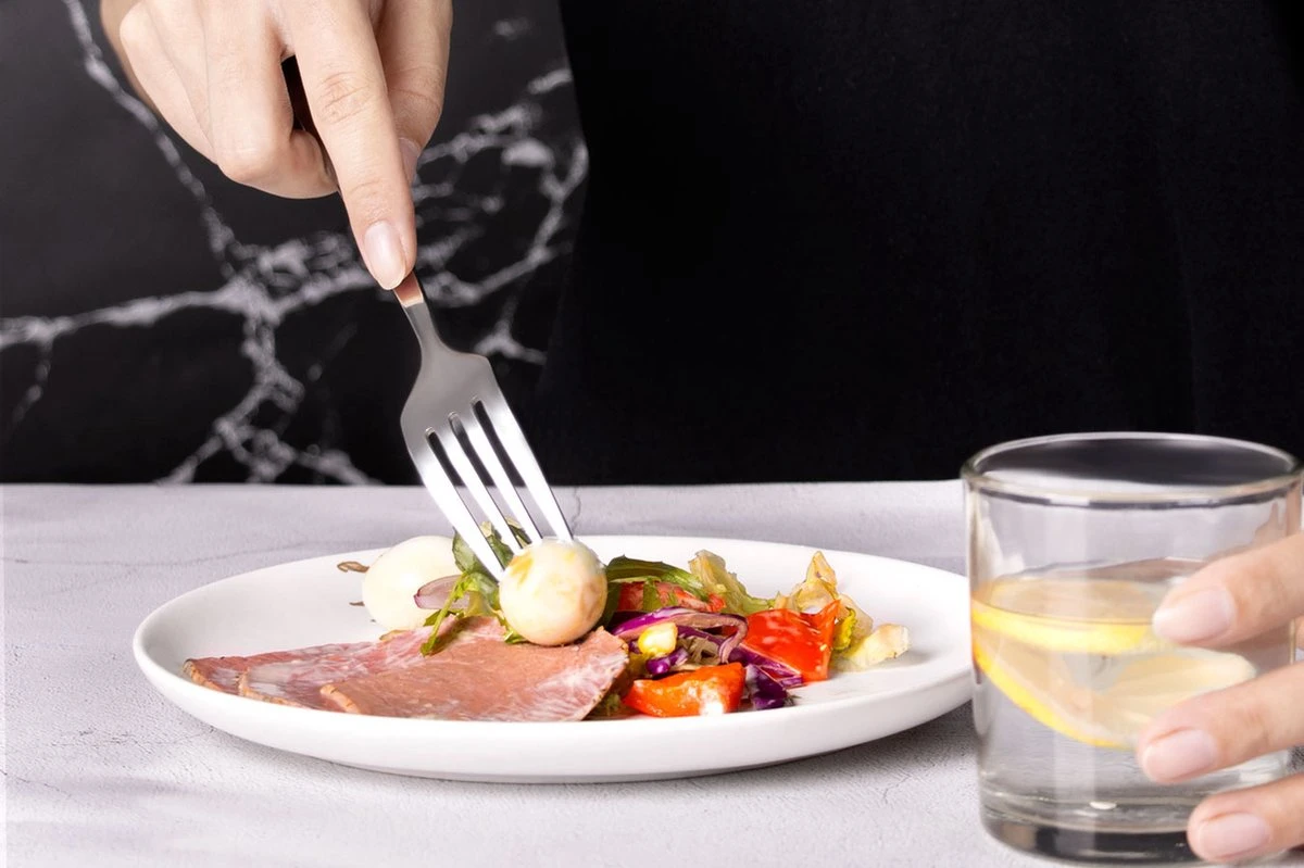 Swiss Home | Bestekset - 12 Persoons - 72-delig - Luxe Opbergkoffer - 18/10 | Limited Edition Set + Luxe Koffer 4 Swiss Home | Bestekset - 12 Persoons - 72-delig - Luxe Opbergkoffer - 18/10 | Limited Edition Set + Luxe Koffer - Afbeelding 4