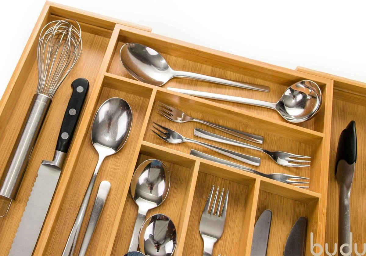 Budu Uitschuifbare Bamboe Bestekbak #47 (47 Cm Diep) - Bestekcassette Hout - Besteklade - 47 X 30,6 - 50 Cm - 6/8 Vakken 4 Budu Uitschuifbare Bamboe Bestekbak #47 (47 Cm Diep) - Bestekcassette Hout - Besteklade - 47 X 30,6 - 50 Cm - 6/8 Vakken - Afbeelding 4