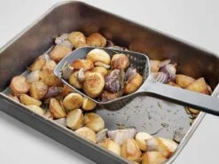 Joseph Joseph Scoop Plus Vergietlepel - Schuimspaan - Frituurschep -Sola Winkel 1200x900 6