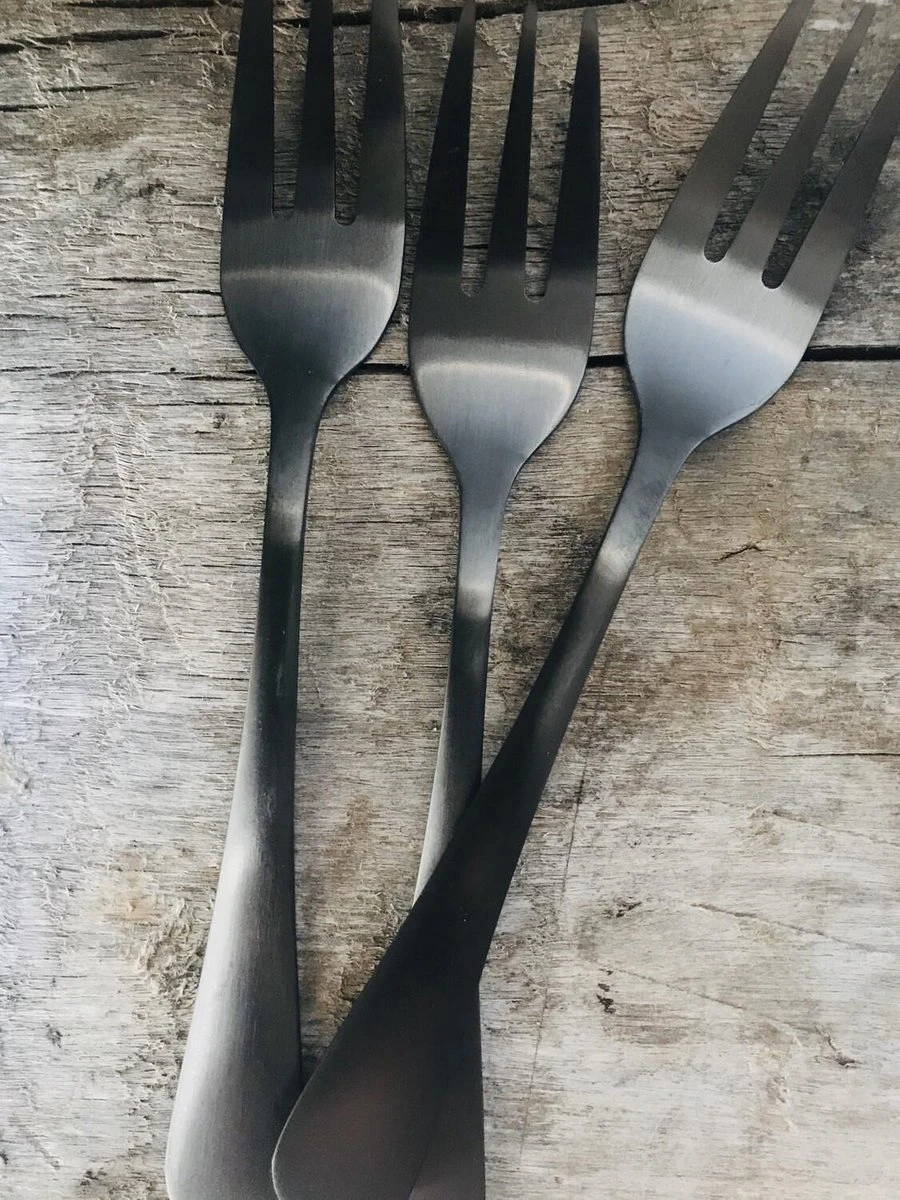 Merkloos 12 Gebak -en Taartvorkjes - Vorkjes - Gebak - Taart - Zwart - Goud 1 Merkloos 12 Gebak -en Taartvorkjes - Vorkjes - Gebak - Taart - Zwart - Goud